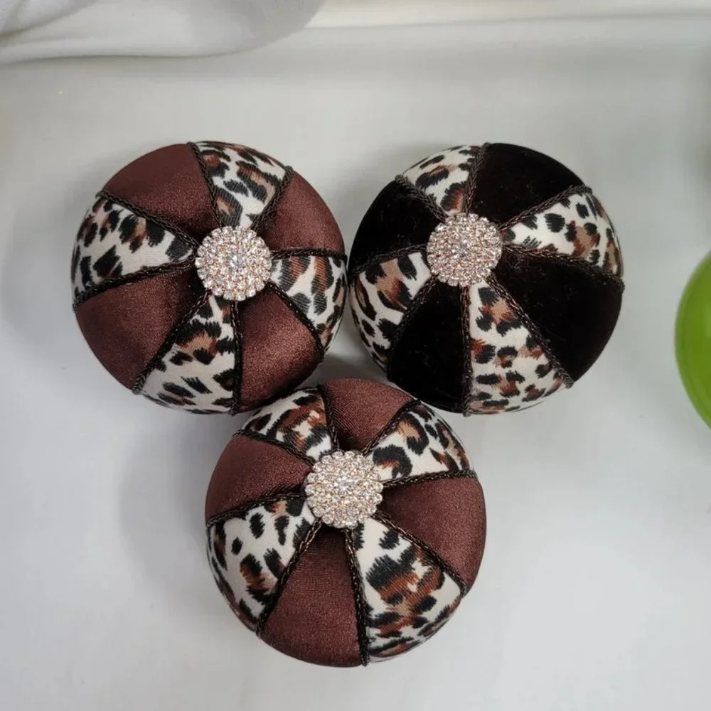 Decorative Velvet &‎ Leopard Balls with Jewelry, Set of 4 Brown Velvet Balls